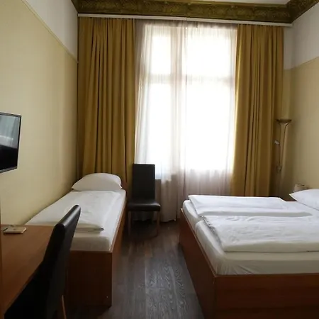Ai Königshof 3*