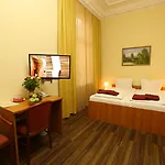 Ai Koenigshof 3* Berlín