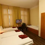 Ai Koenigshof Berlin