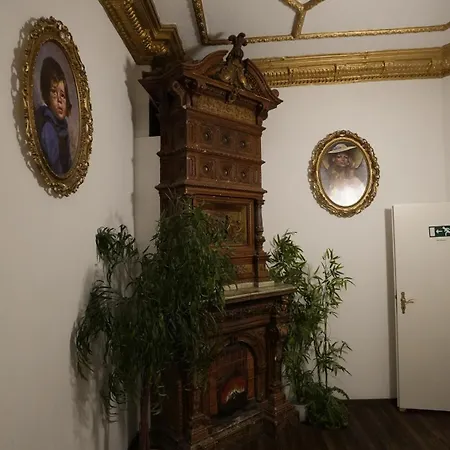 Ξενοδοχείο Ai Koenigshof 3*