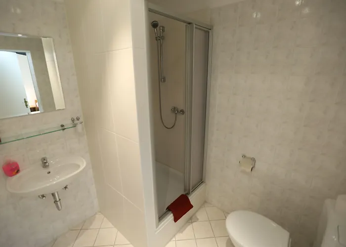 Ai Koenigshof Otel 3*