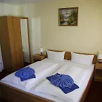 Ai Koenigshof 3*
