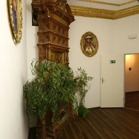 Ai Koenigshof Berlin