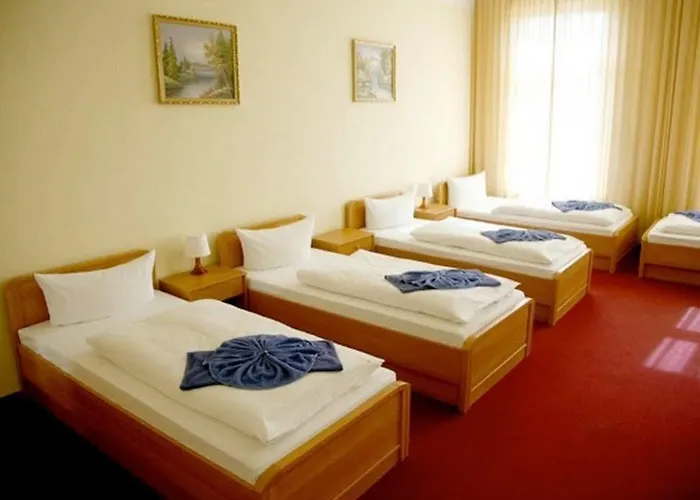 Ai Koenigshof 3* Berlin